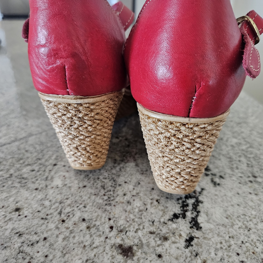 Red Women Huarache Platform Pre Loved - Picture 5 of 5